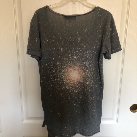 Wildfox ‘Out There’ galaxy tee - Picture 5 of 8